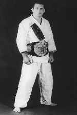 Watch Ralph Gracie Guide To MMA Fighting online free.